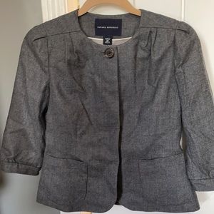 Wool Banana Republic gray blazer, 3/4 sleeve, button front size 4p